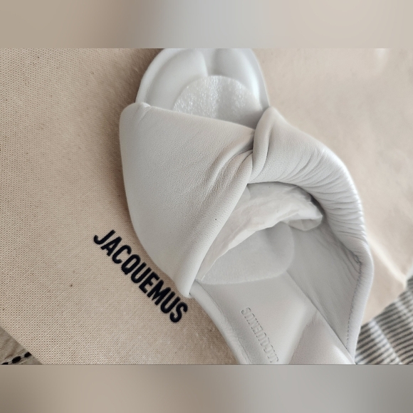 Jacquemus Bagnu Heels in White Brand new in dust bag ×2 size 7.5 - Picture 11 of 15